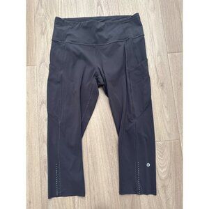 Lululemon Black High-Rise Crop Leggings With Side Pockets & Reflective Details -